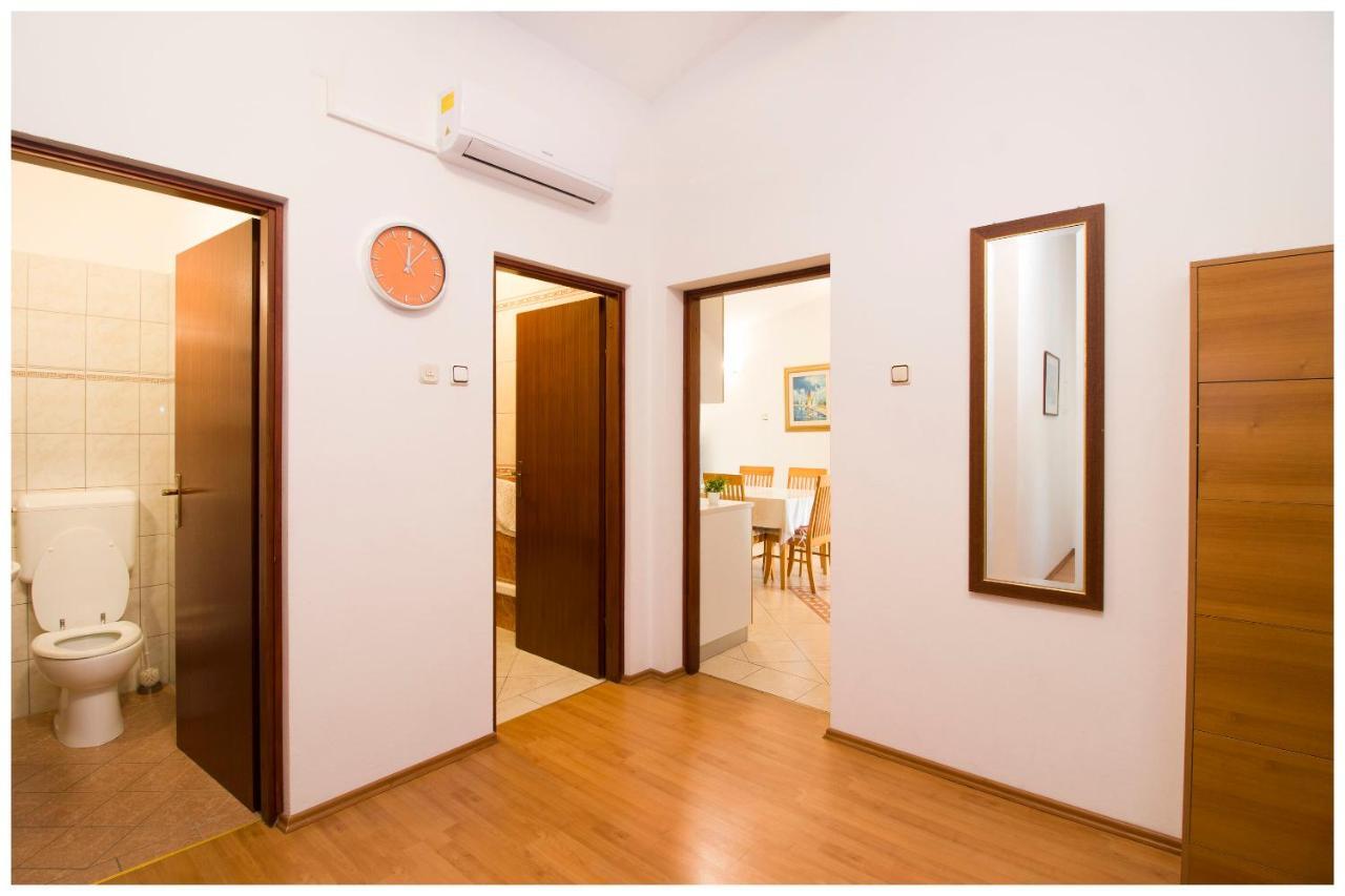 Apartment Zdravko プリモシュテン エクステリア 写真