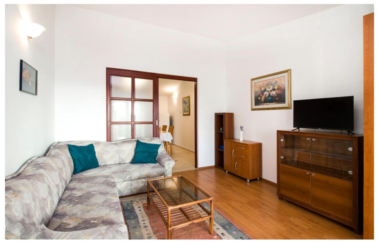 Apartment Zdravko プリモシュテン エクステリア 写真