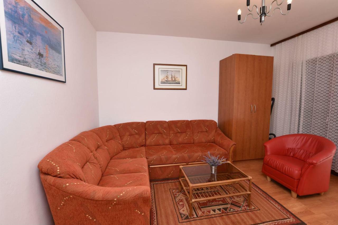 Apartment Zdravko プリモシュテン エクステリア 写真