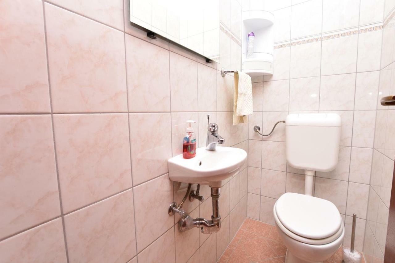 Apartment Zdravko プリモシュテン エクステリア 写真