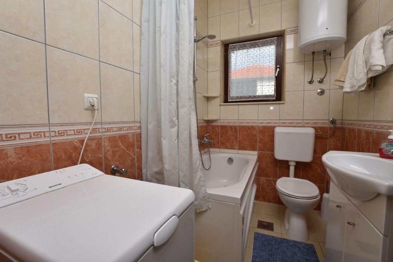 Apartment Zdravko プリモシュテン エクステリア 写真
