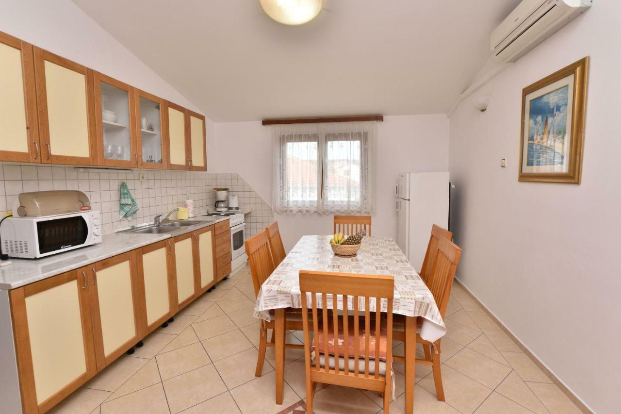 Apartment Zdravko プリモシュテン エクステリア 写真